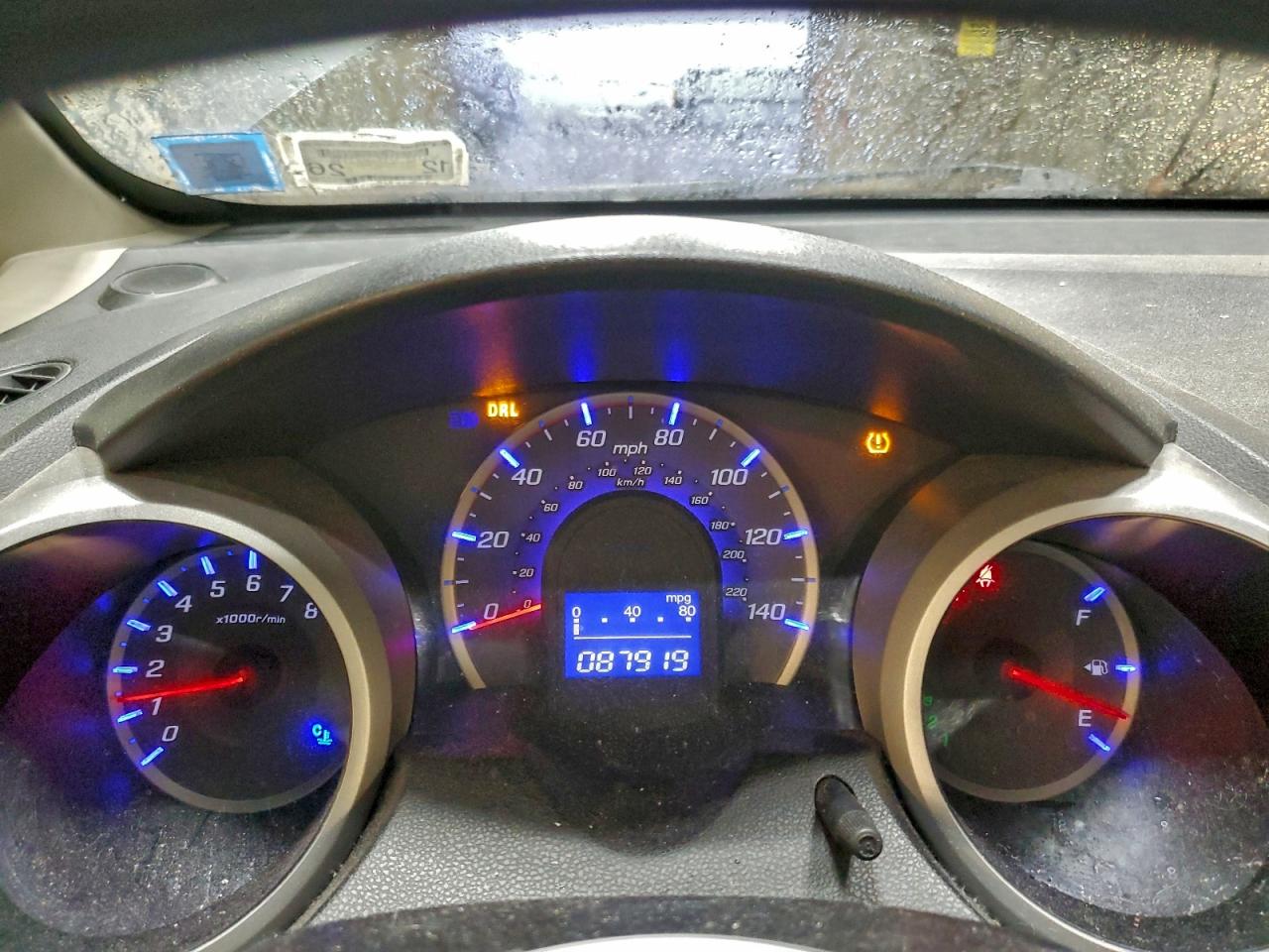 2013 HONDA FIT photo 9