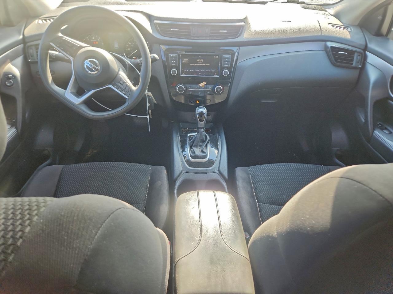 2020 NISSAN ROGUE SPORT S photo 8