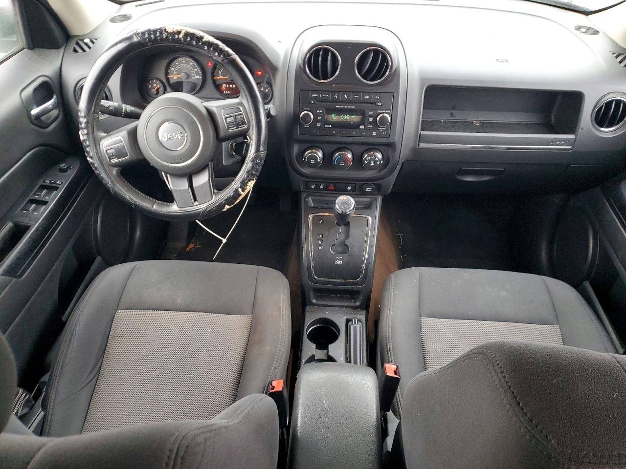2014 JEEP PATRIOT LATITUDE photo 8