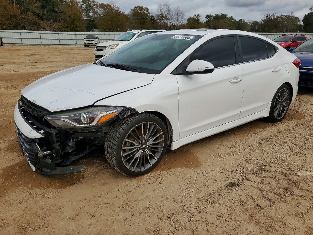 2017 HYUNDAI ELANTRA