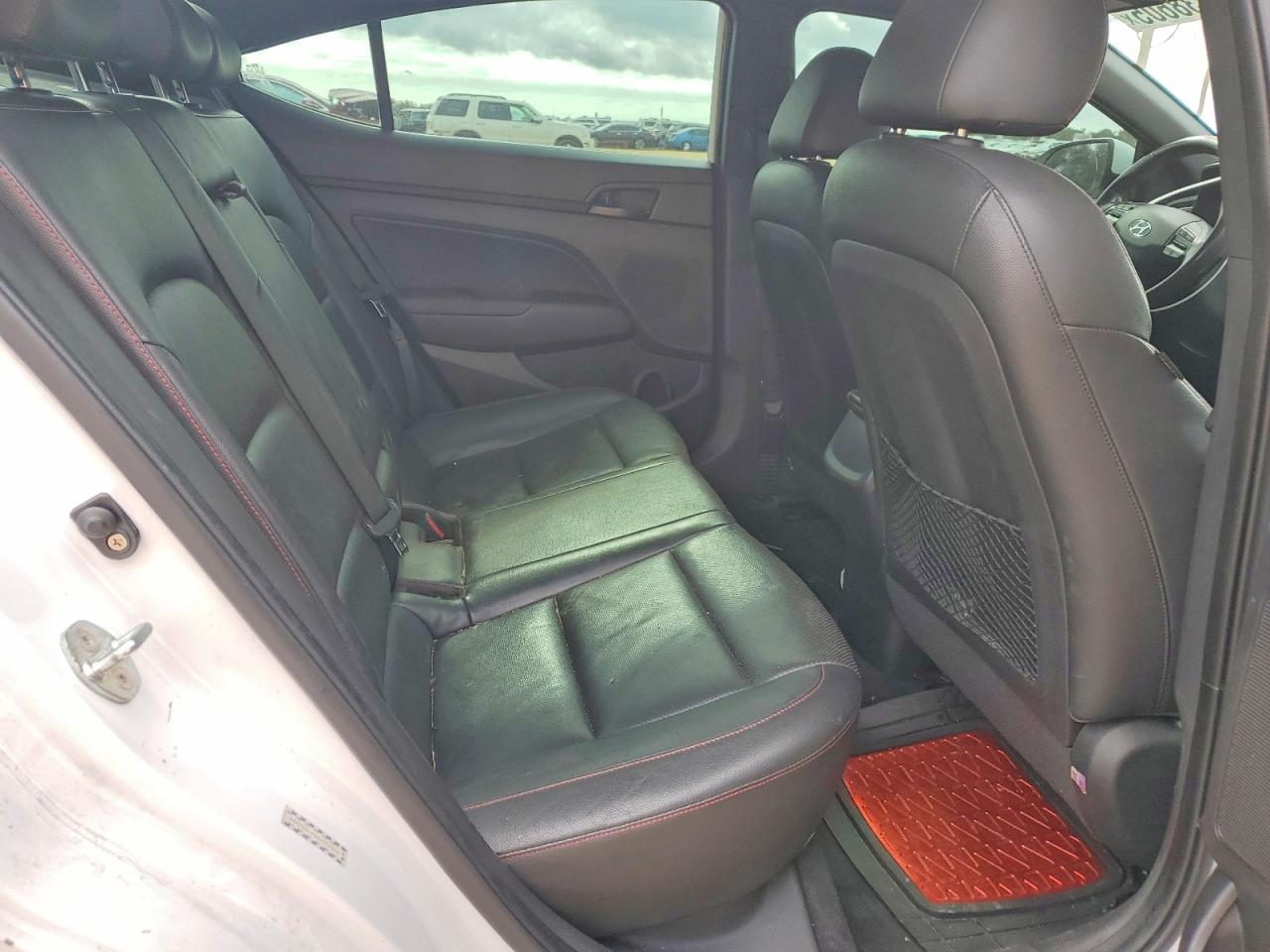 2017 HYUNDAI ELANTRA SPORT photo 10