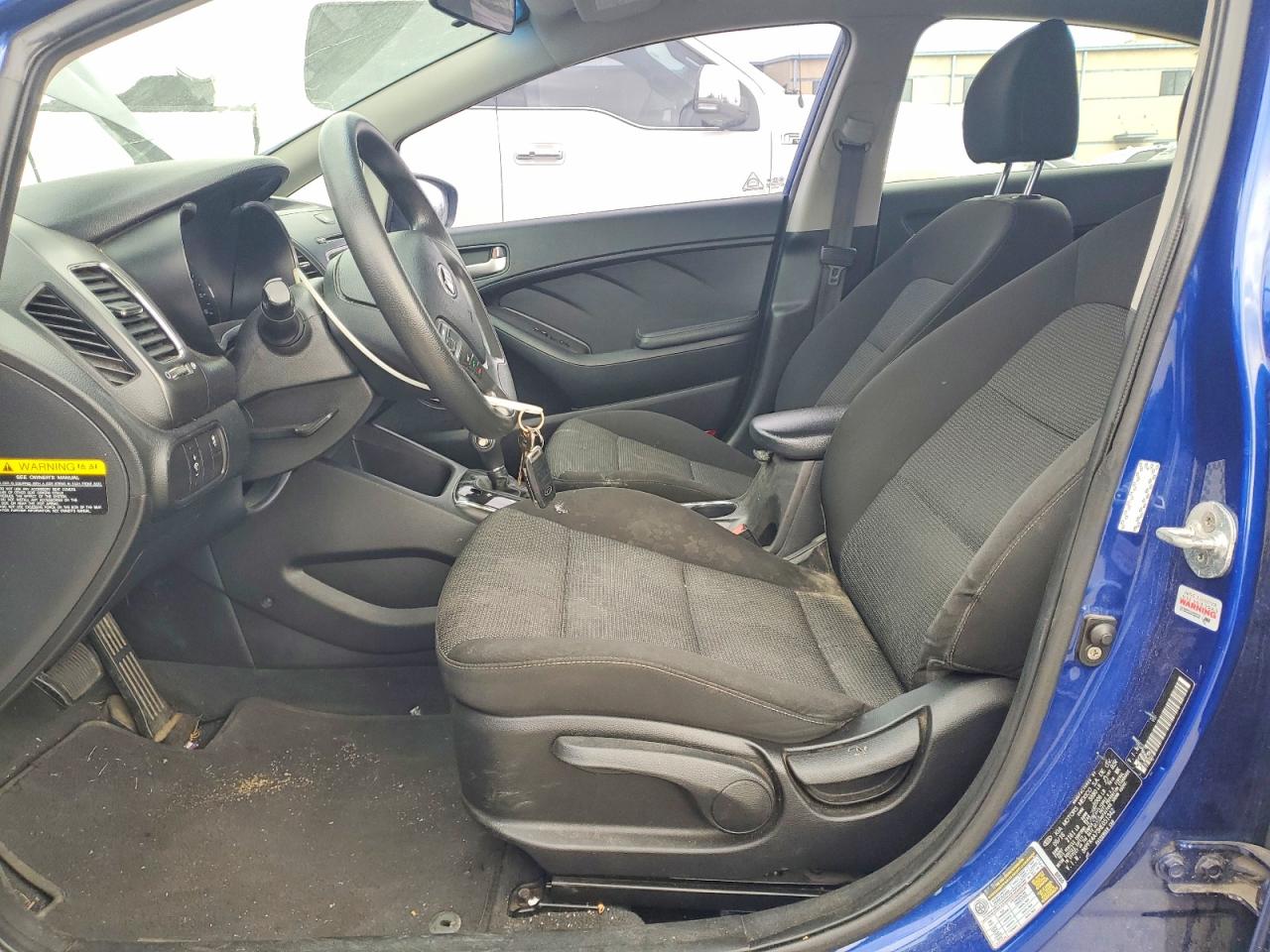 2017 KIA FORTE LX photo 7
