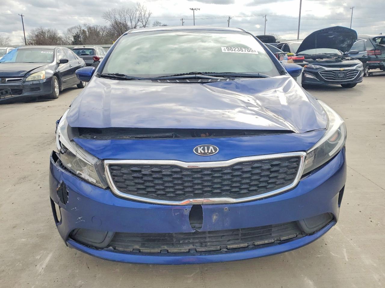 2017 KIA FORTE LX photo 5