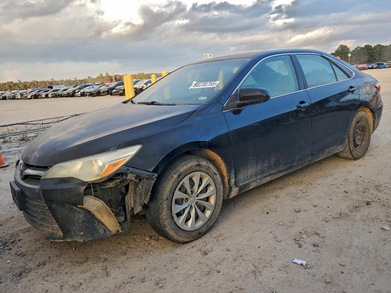2015 TOYOTA CAMRY