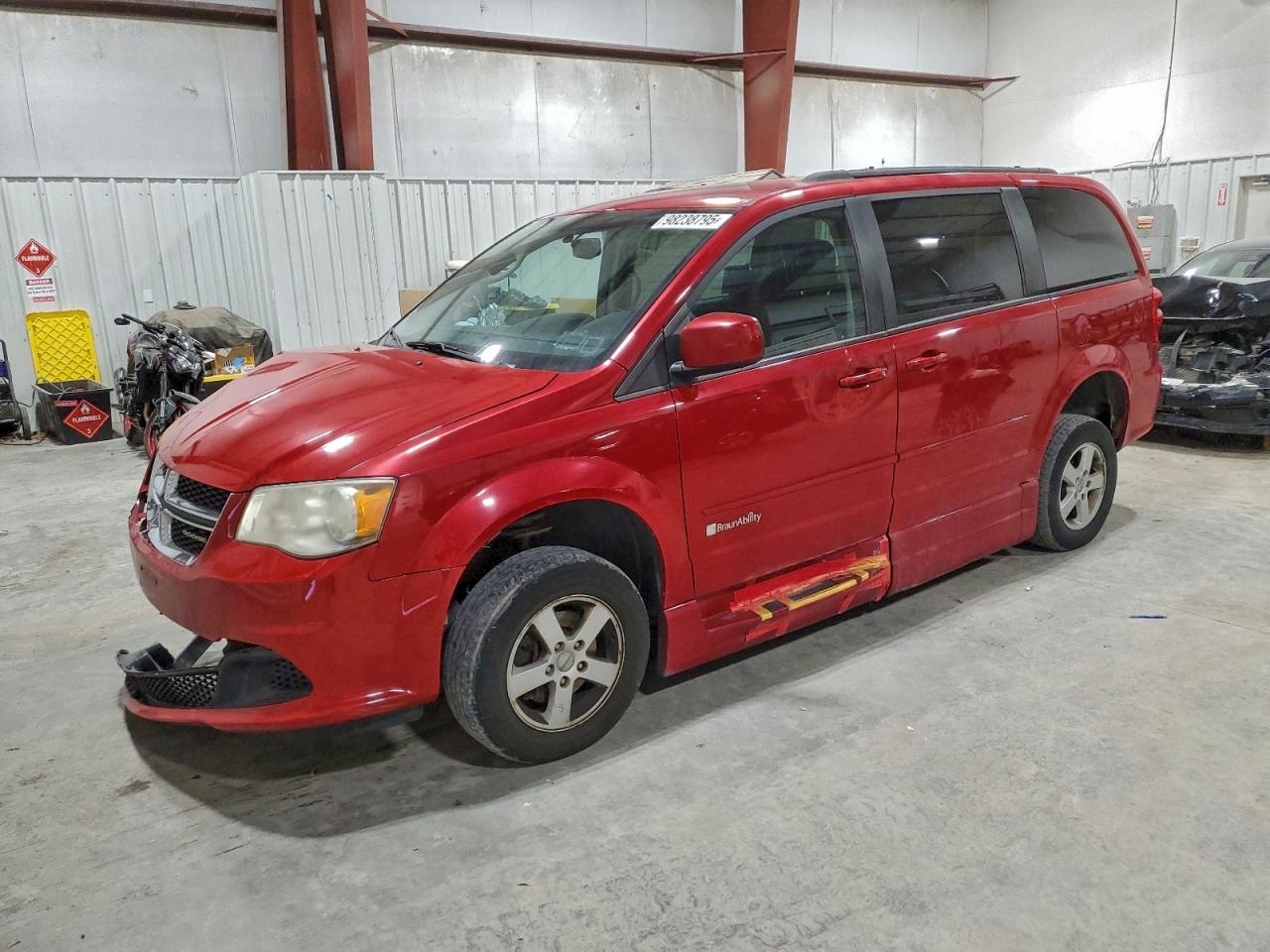 2012 DODGE GRAND CARAVAN