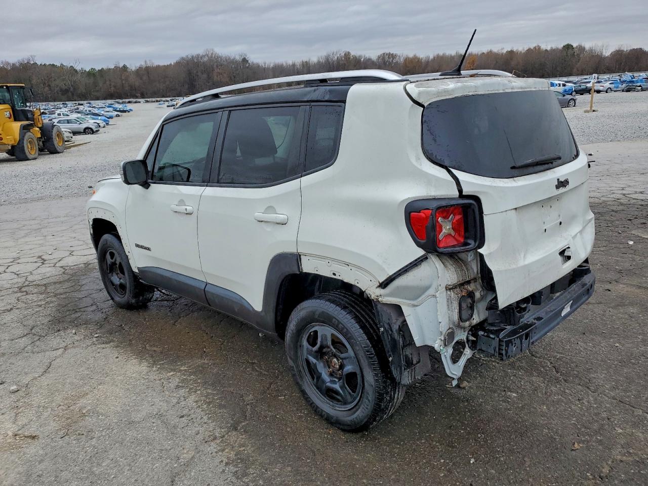 2015 JEEP RENEGADE LIMITED photo 2