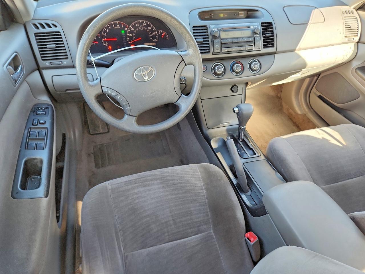 2006 TOYOTA CAMRY LE photo 8