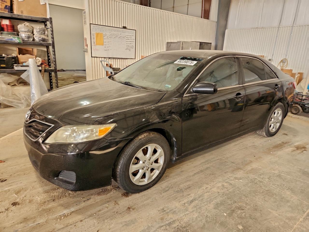2010 TOYOTA CAMRY