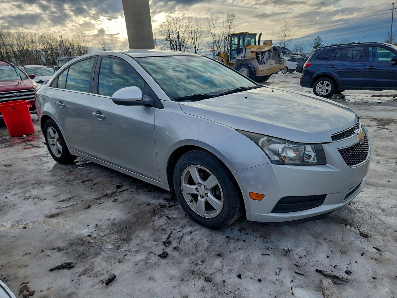 2014 CHEVROLET CRUZE LT photo 4