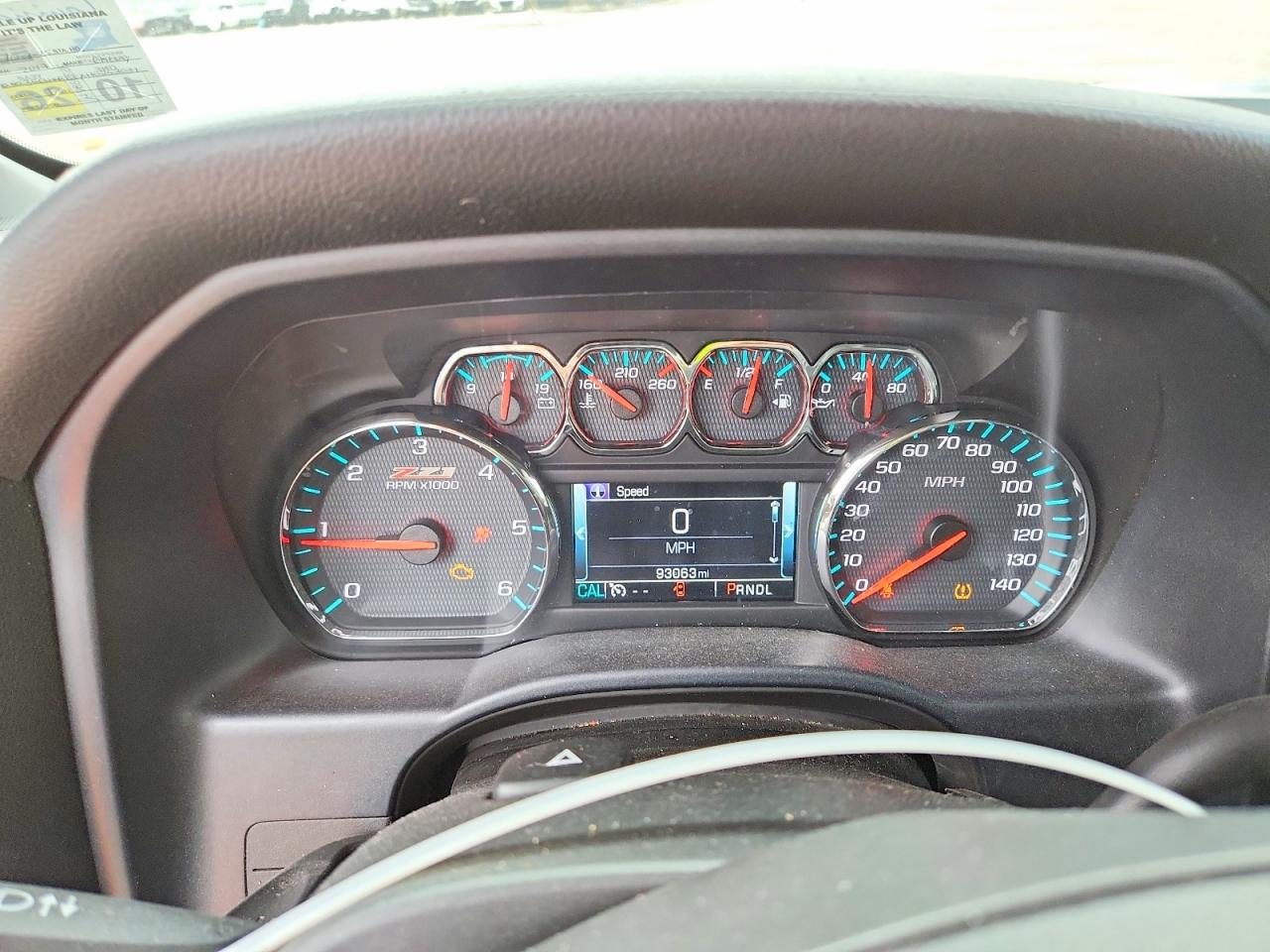 2017 CHEVROLET SILVERADO K1500 LT photo 9