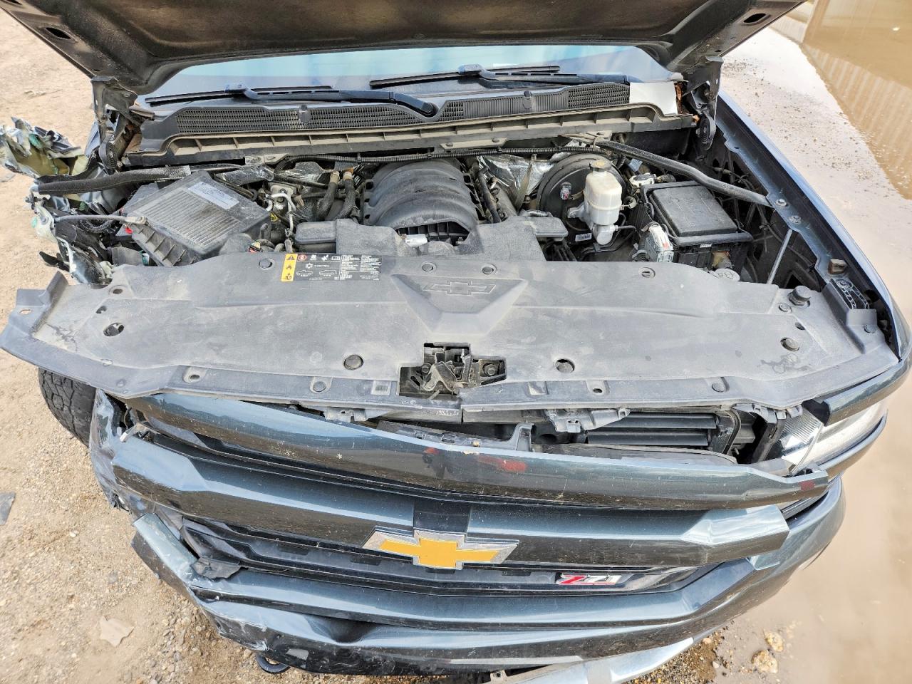 2017 CHEVROLET SILVERADO K1500 LT photo 11