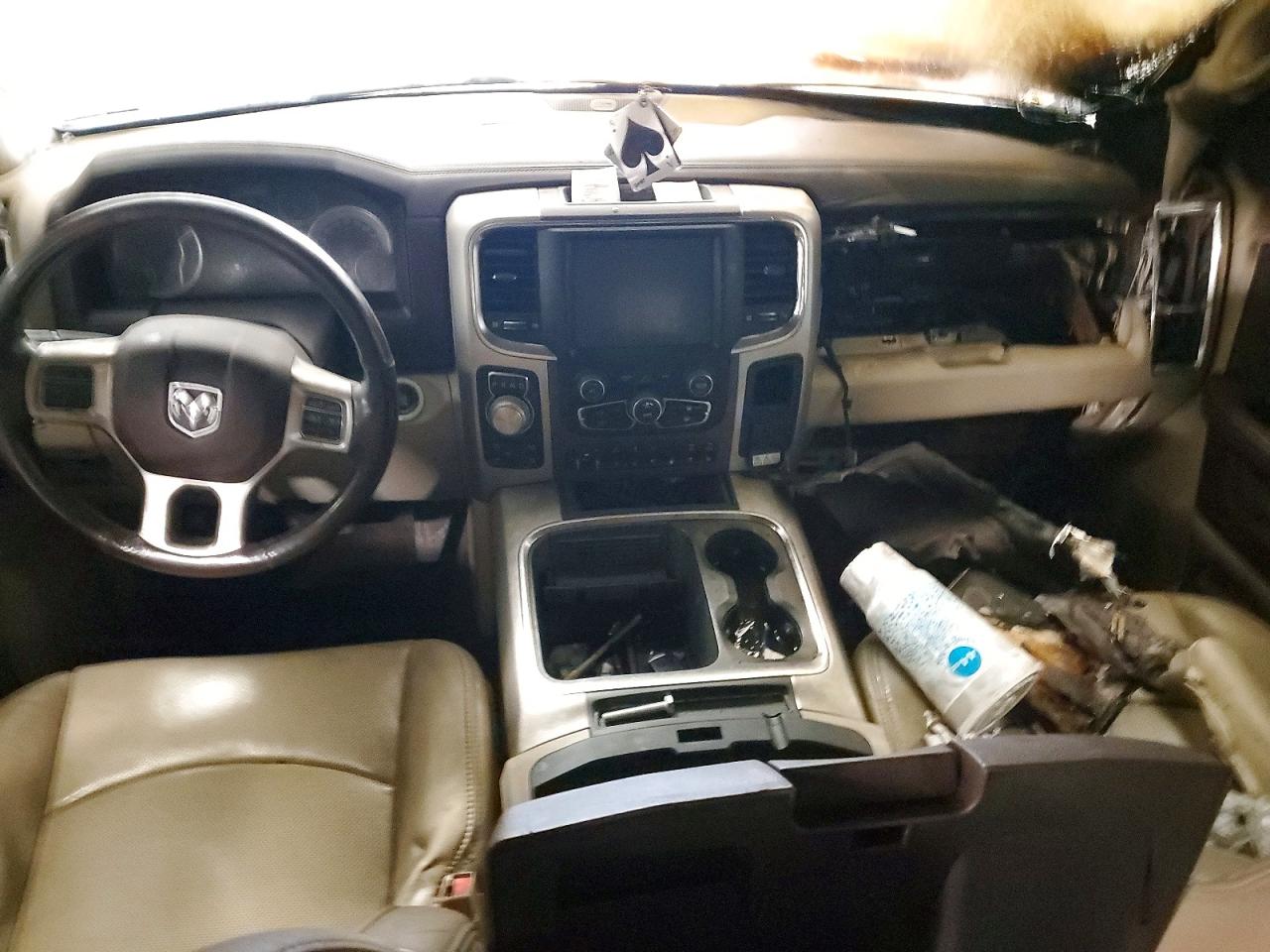 2016 RAM 1500 LARAMIE photo 8