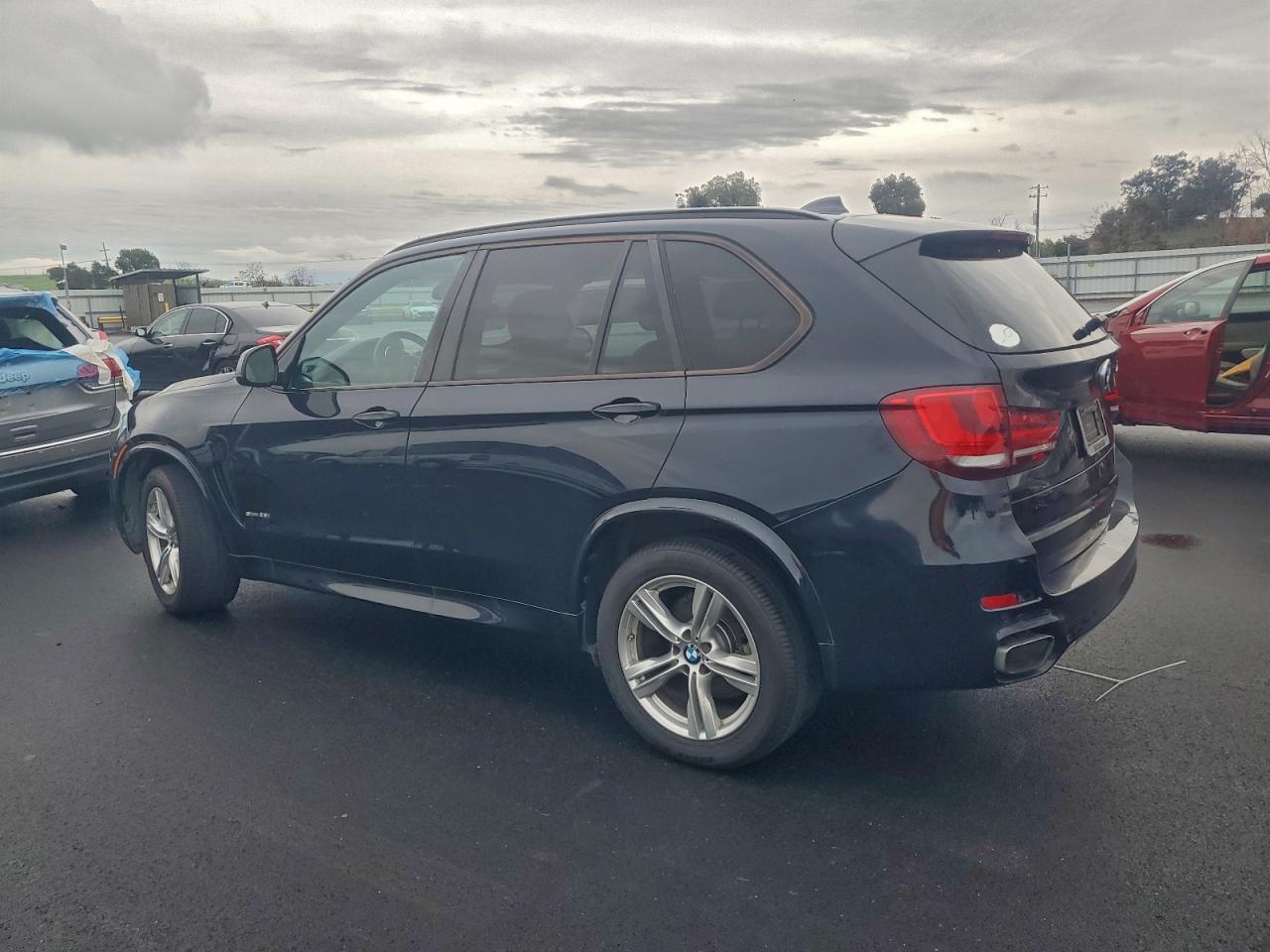2014 BMW X5 SDRIVE35I photo 2