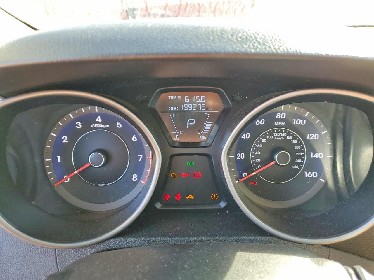 2013 HYUNDAI ELANTRA GLS photo 25