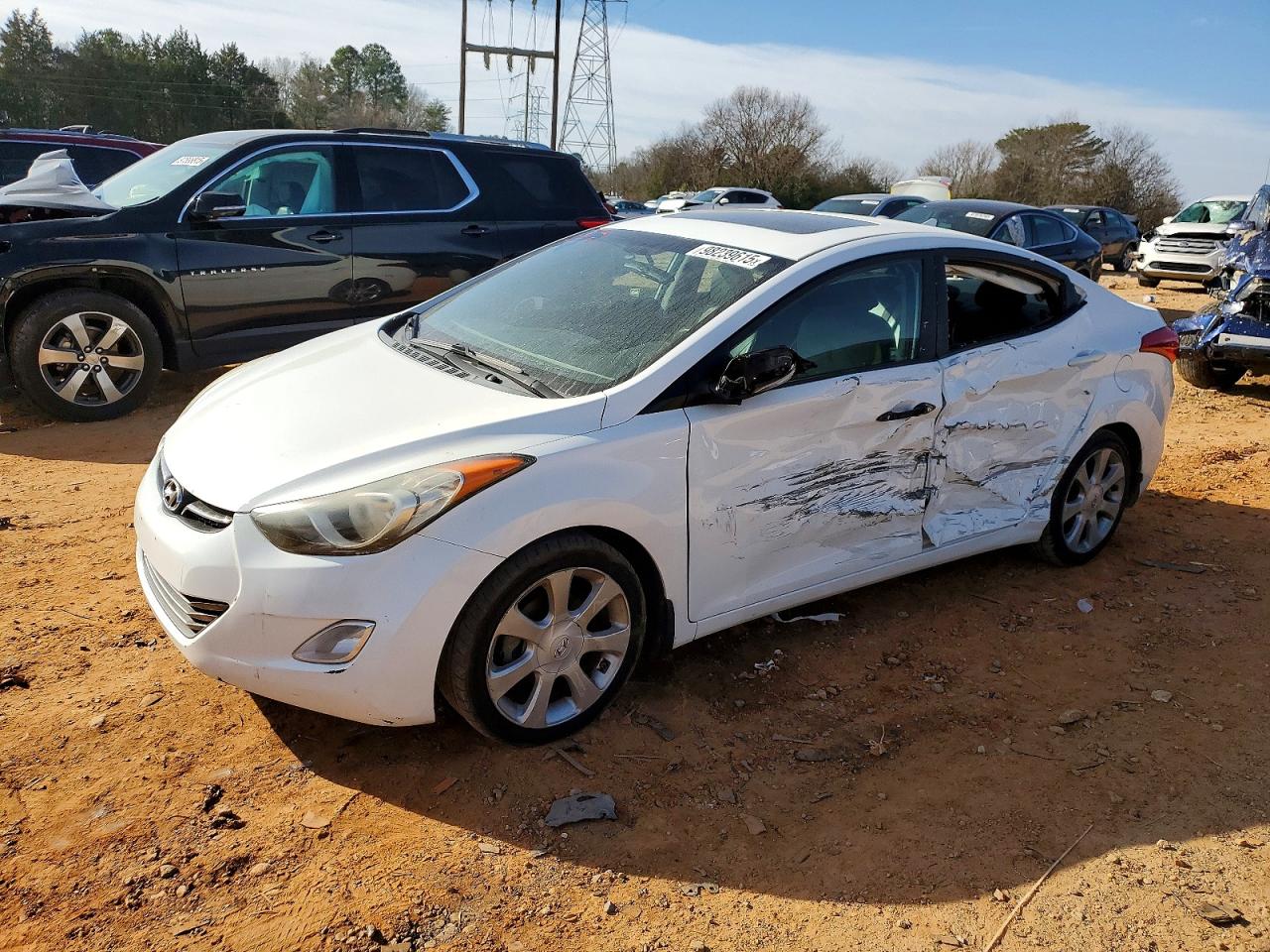 2013 HYUNDAI ELANTRA