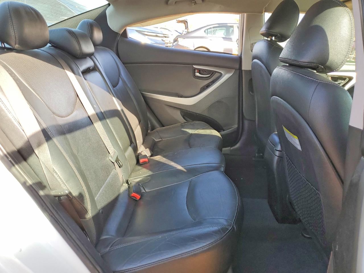 2013 HYUNDAI ELANTRA GLS photo 28