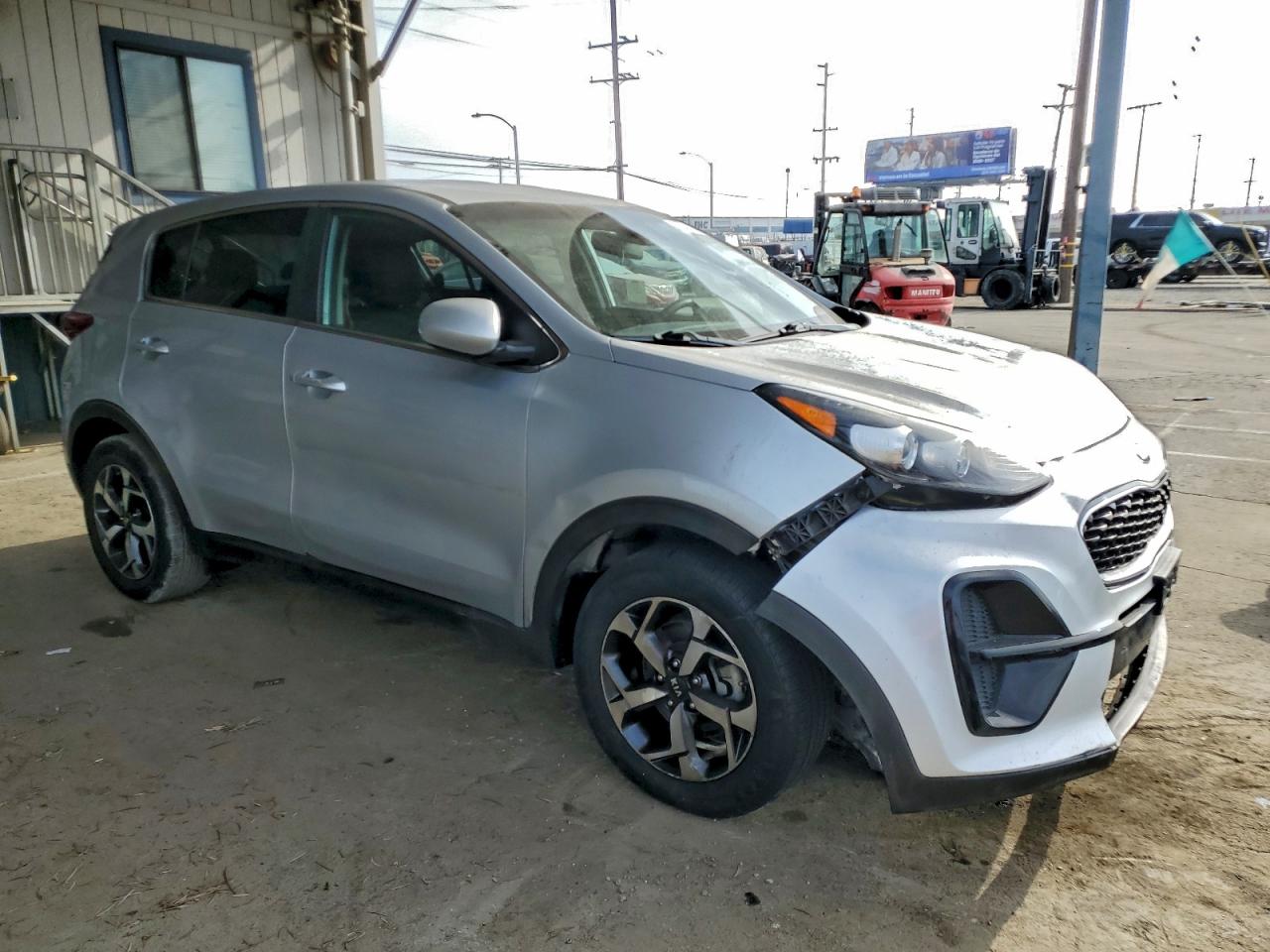 2020 KIA SPORTAGE LX photo 4