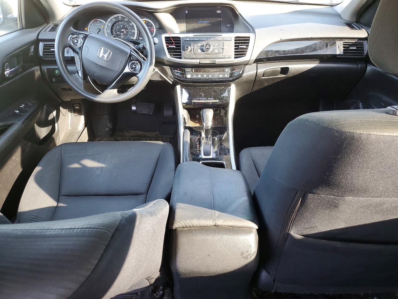 2017 HONDA ACCORD LX photo 8