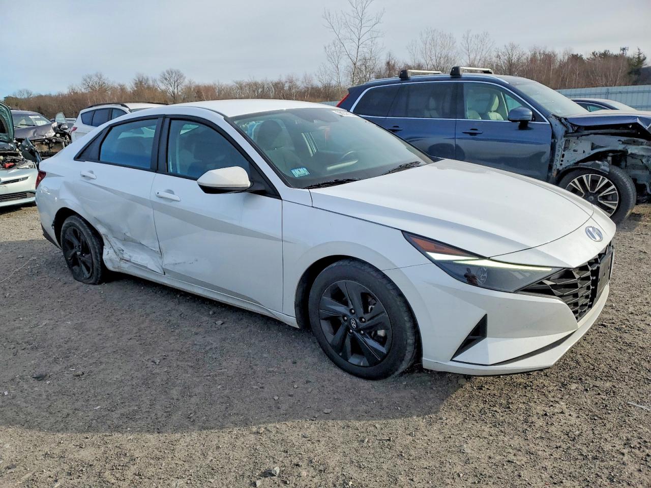2021 HYUNDAI ELANTRA SEL photo 4