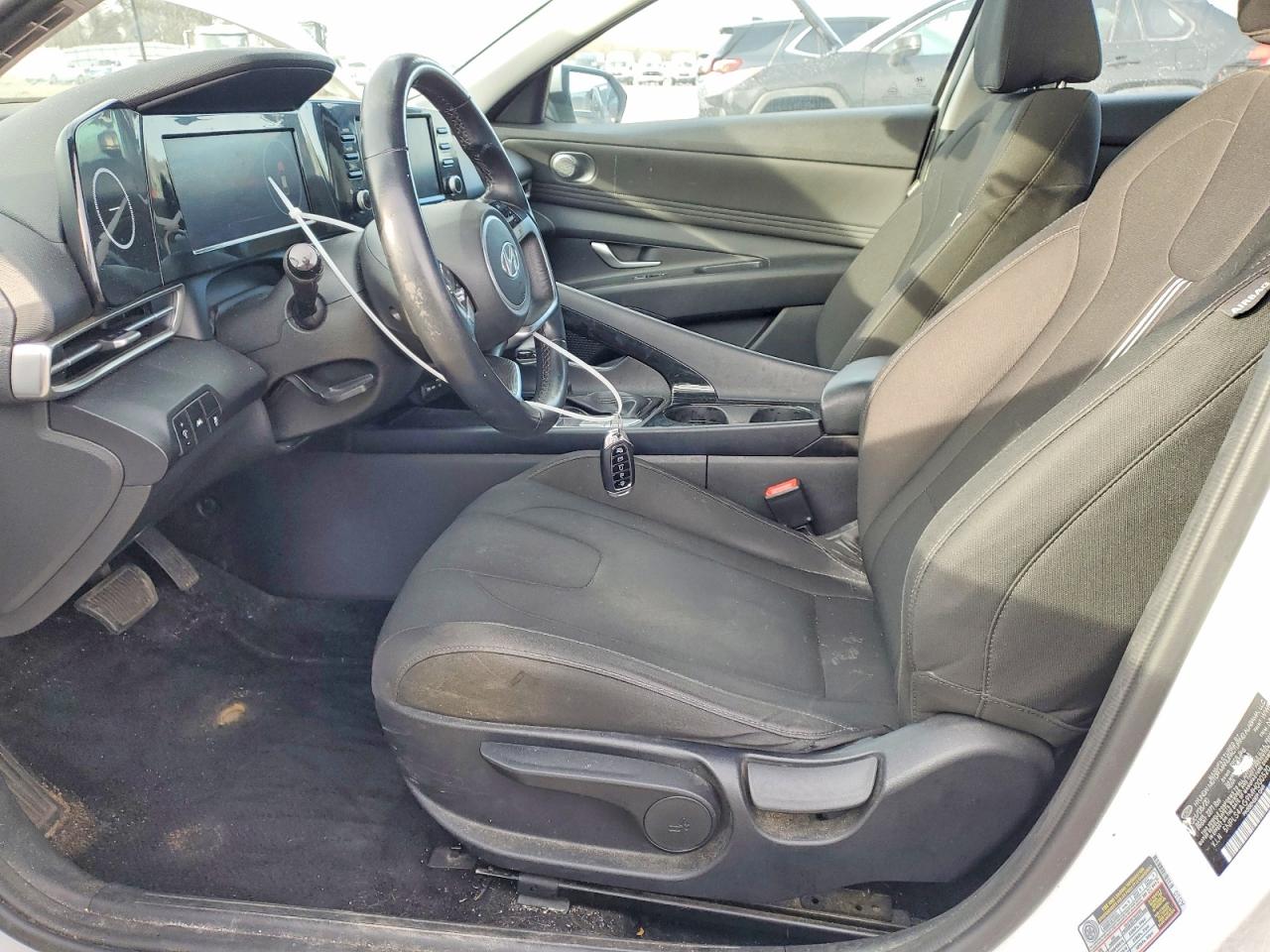 2021 HYUNDAI ELANTRA SEL photo 7