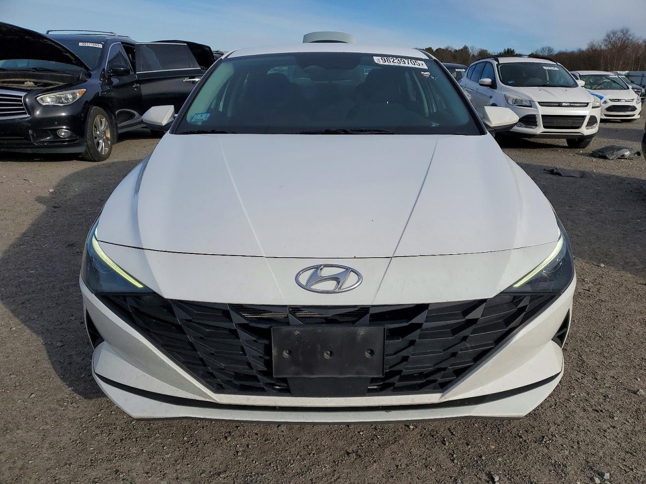 2021 HYUNDAI ELANTRA SEL photo 5