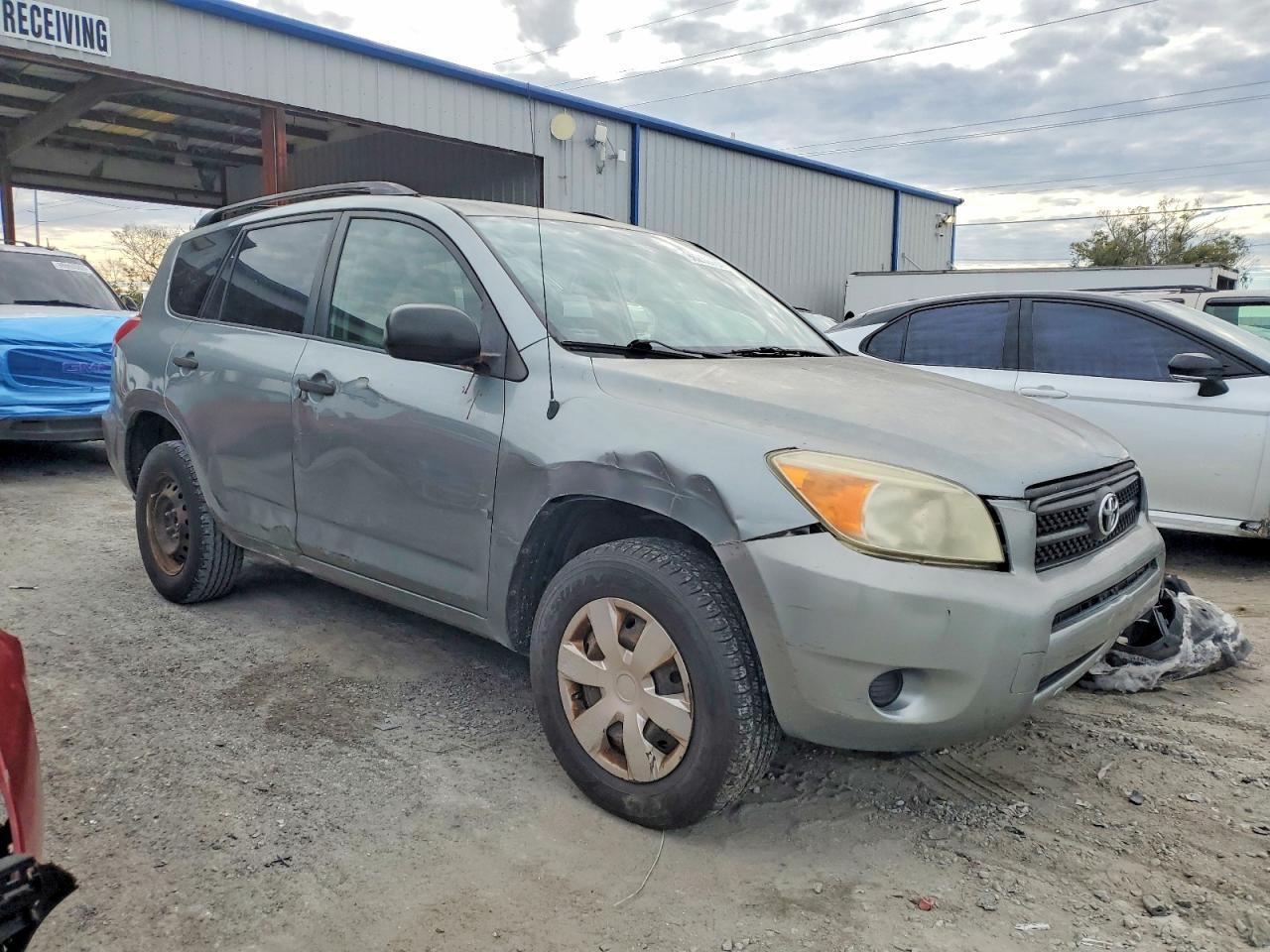 2007 TOYOTA RAV4 photo 10