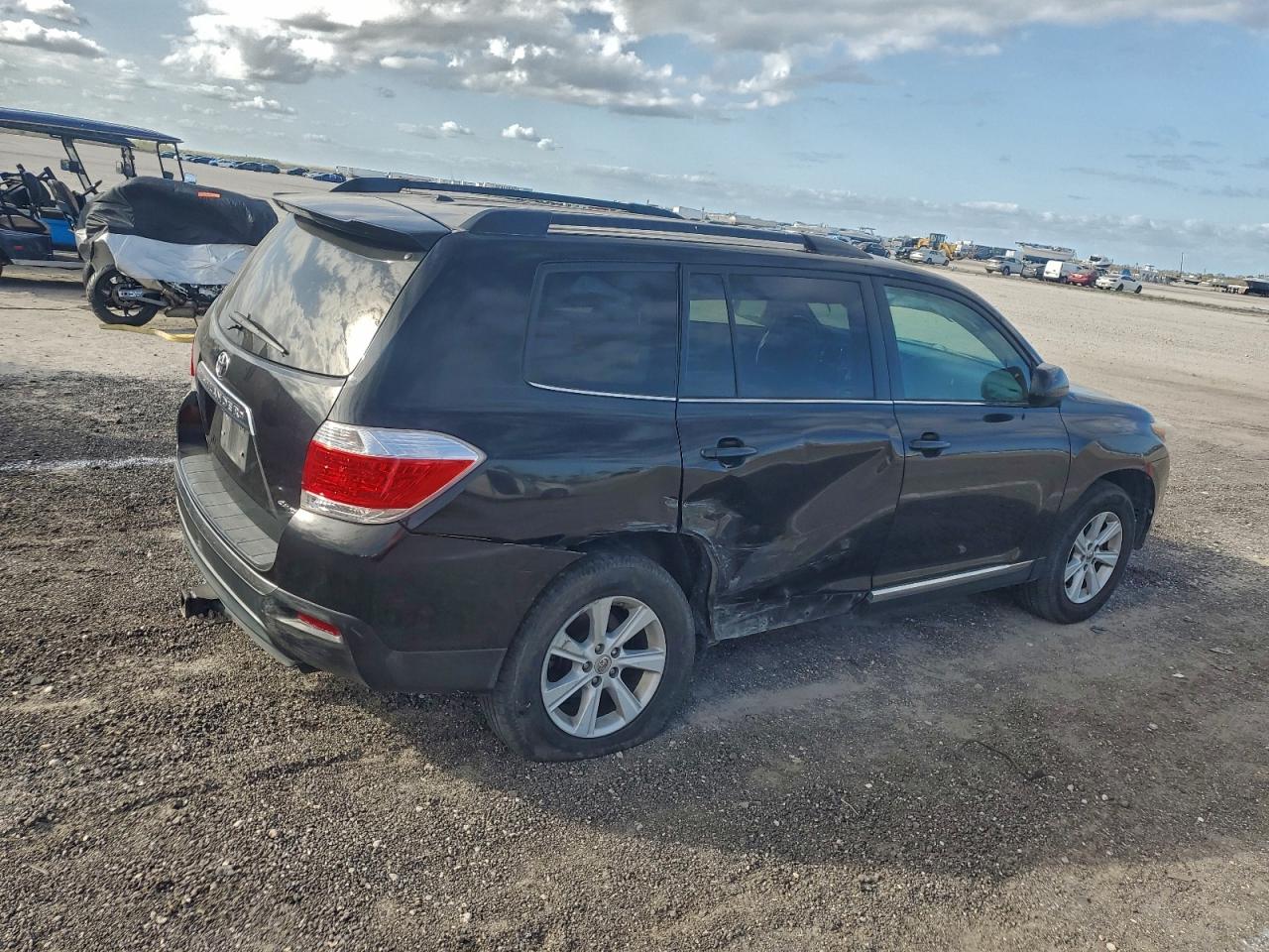 2012 TOYOTA HIGHLANDER BASE photo 3