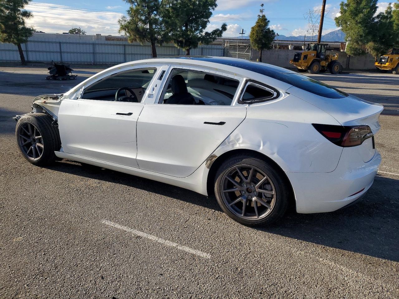 2023 TESLA MODEL 3 photo 2