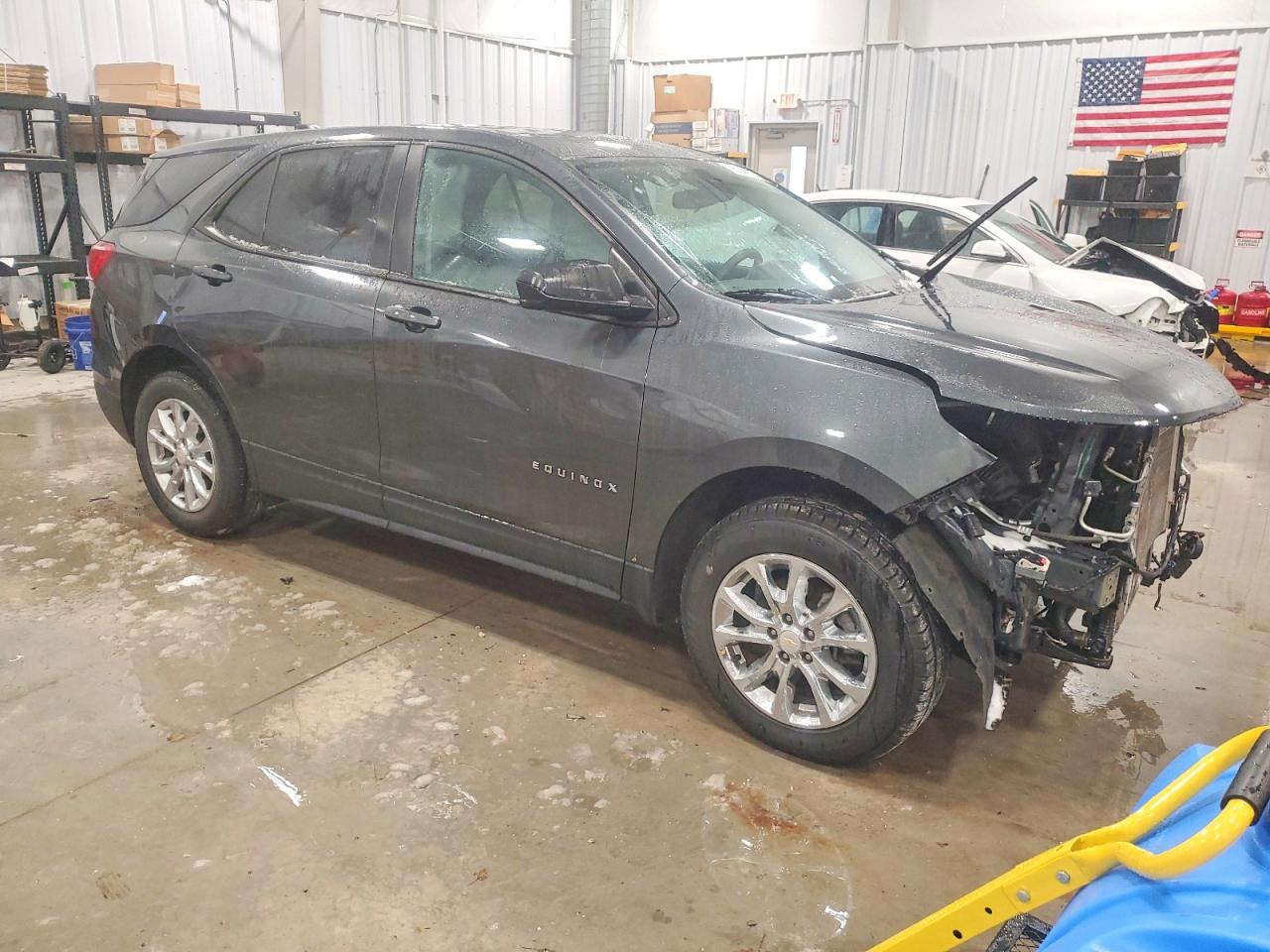 2020 CHEVROLET EQUINOX photo 4