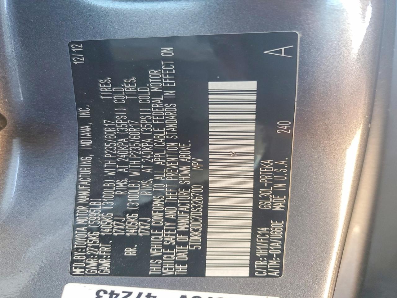 2013 TOYOTA SIENNA LE photo 14