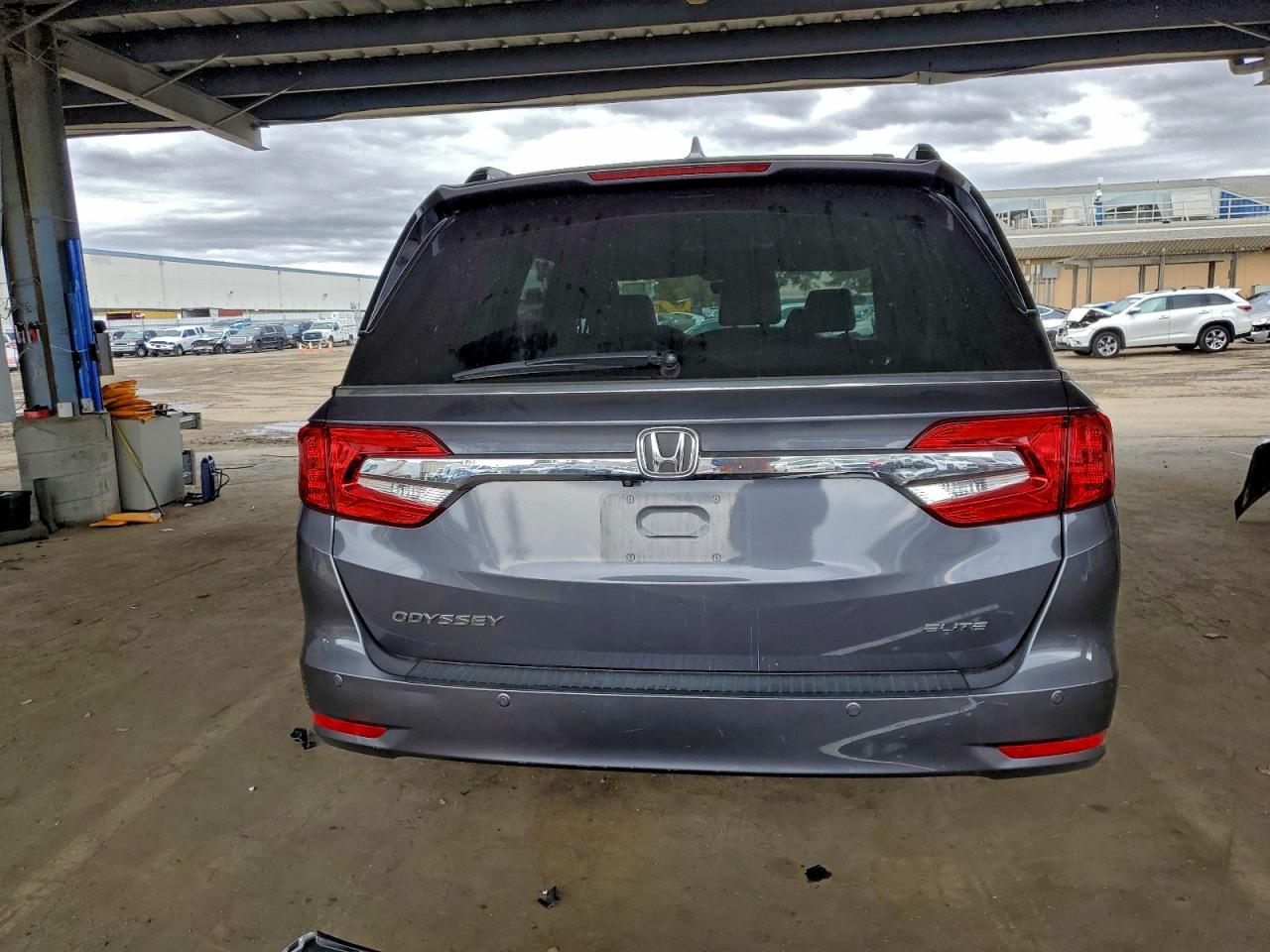 2019 HONDA ODYSSEY ELITE photo 6