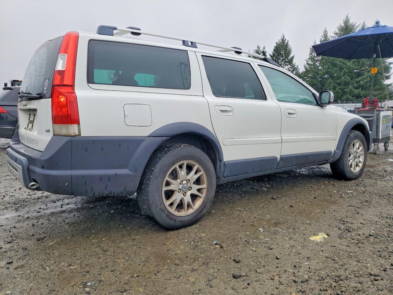 2007 VOLVO XC70 photo 3