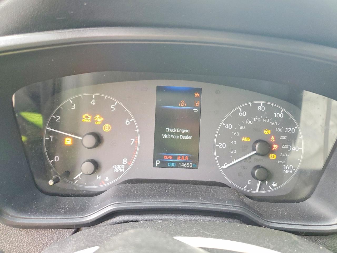 2025 TOYOTA COROLLA LE photo 9
