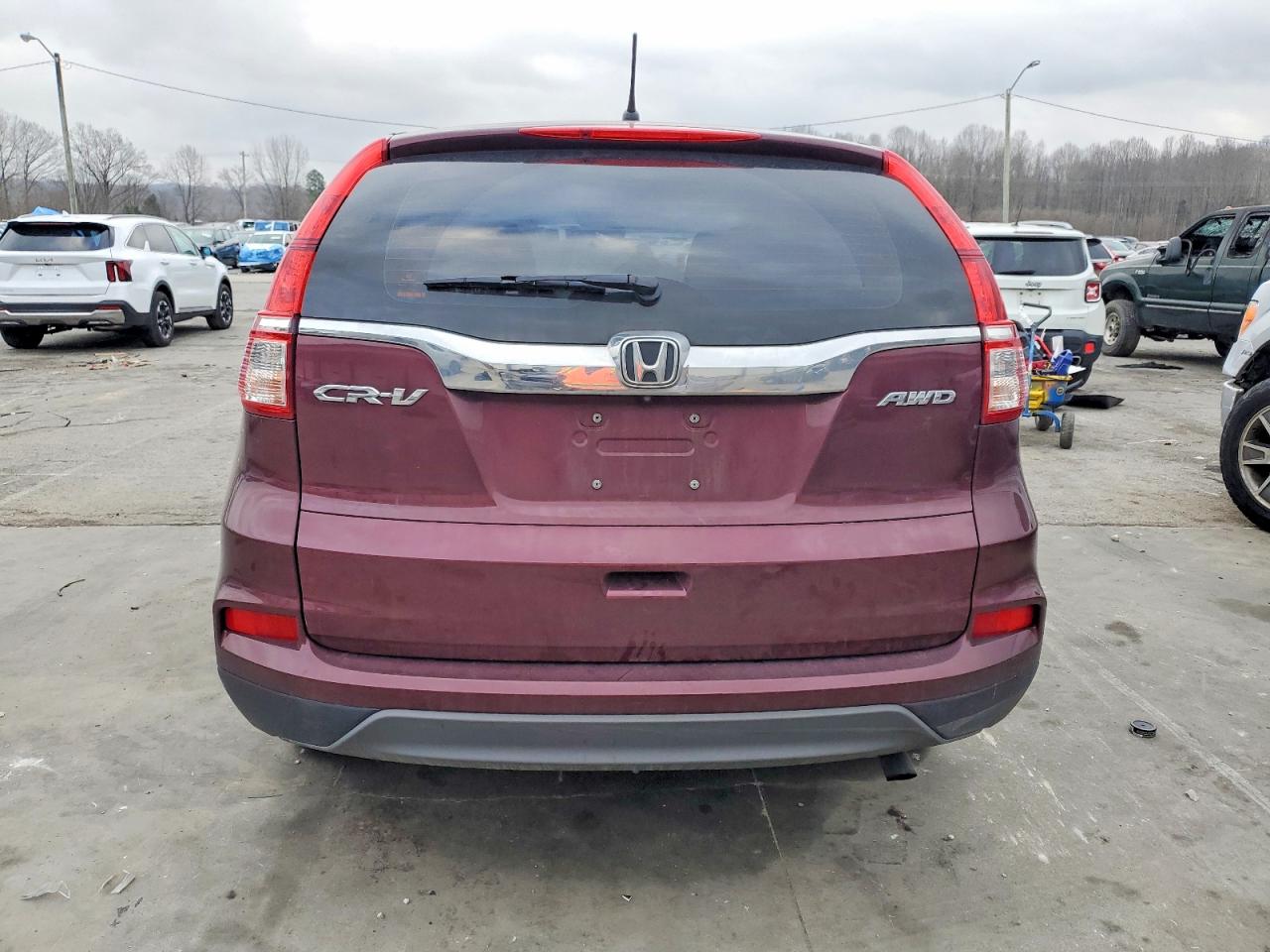 2015 HONDA CR-V LX photo 6