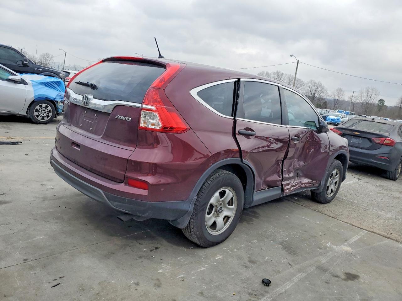 2015 HONDA CR-V LX photo 3