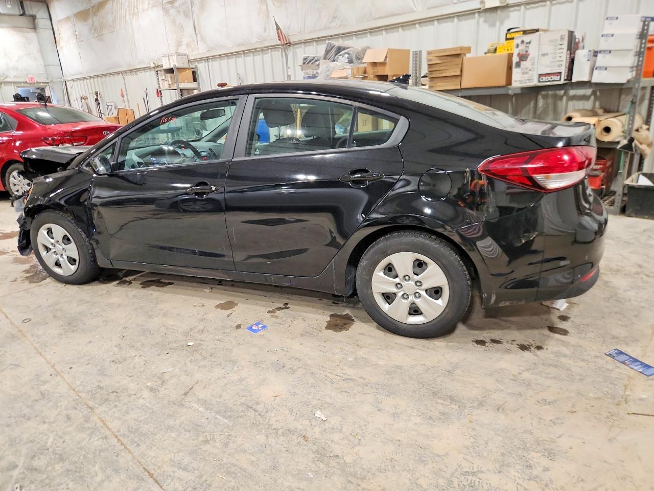 2017 KIA FORTE LX photo 2