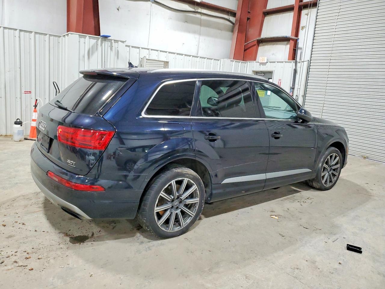 2017 AUDI Q7 PREMIUM photo 3