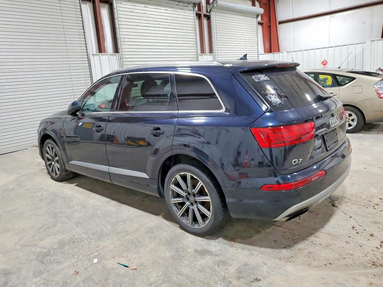 2017 AUDI Q7 PREMIUM photo 2