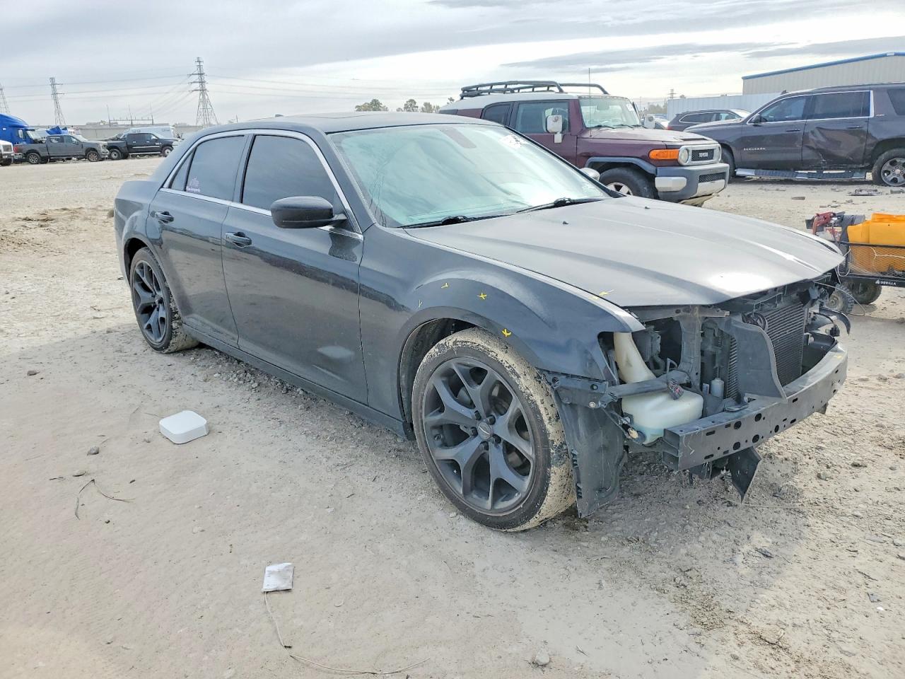 2015 CHRYSLER 300 LIMITED photo 4