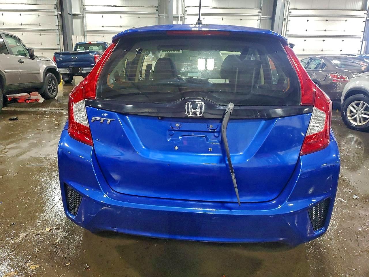 2016 HONDA FIT LX photo 11