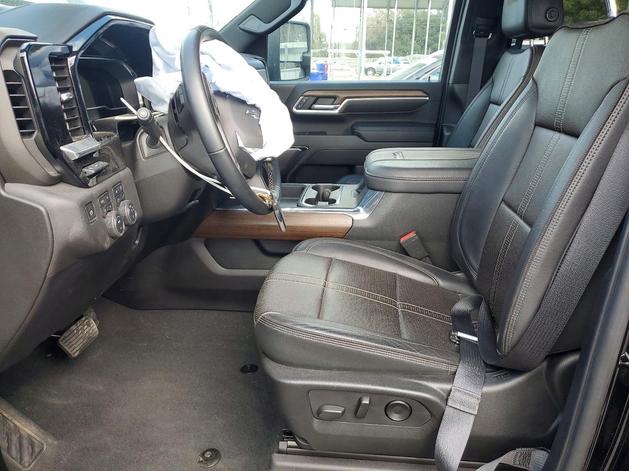 2024 CHEVROLET SILVERADO K2500 HIGH COUNTRY photo 7