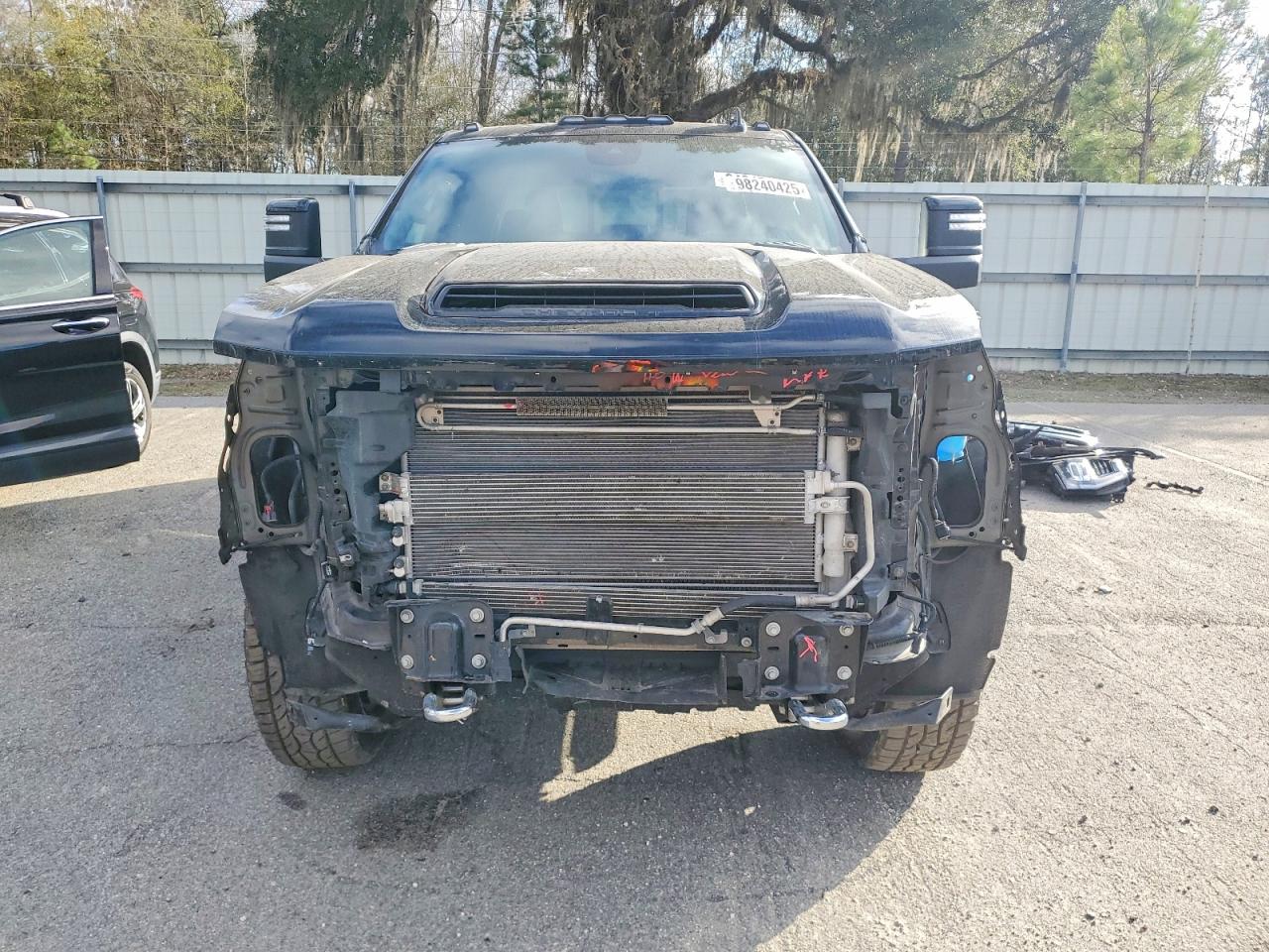 2024 CHEVROLET SILVERADO K2500 HIGH COUNTRY photo 5