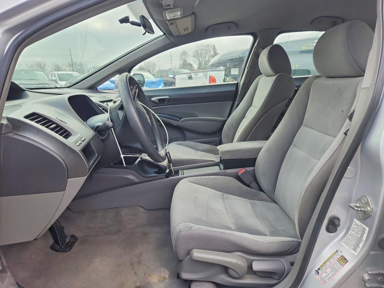 2009 HONDA CIVIC LX photo 7