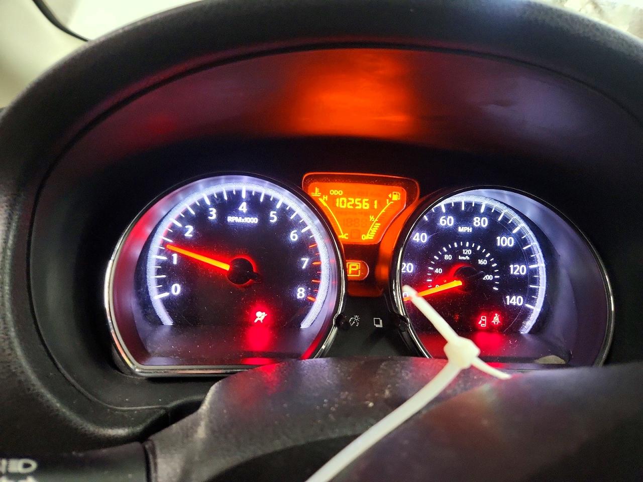 2014 NISSAN VERSA NOTE S photo 9