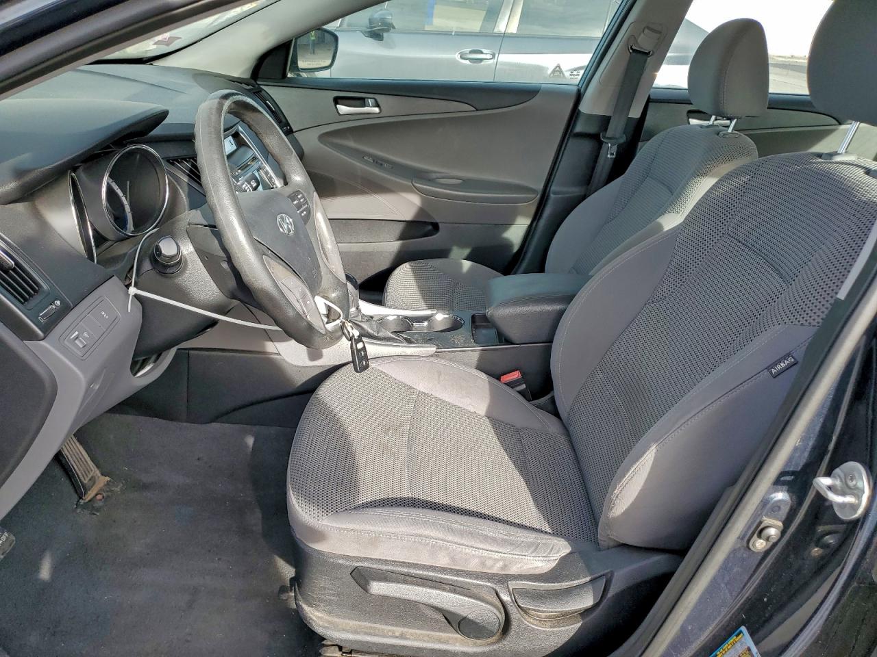 2011 HYUNDAI SONATA GLS photo 7