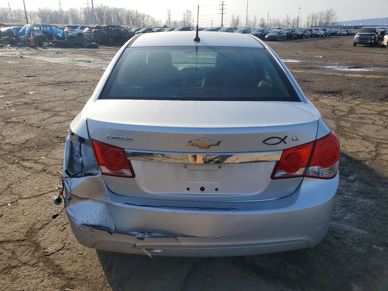 2014 CHEVROLET CRUZE LT photo 6