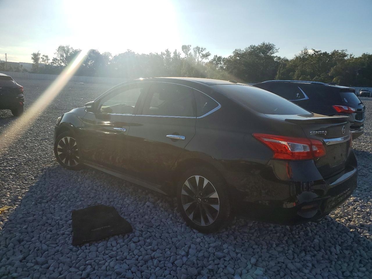 2017 NISSAN SENTRA S photo 2