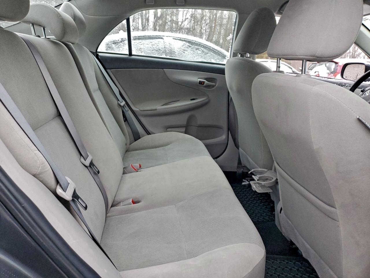 2012 TOYOTA COROLLA BASE photo 10