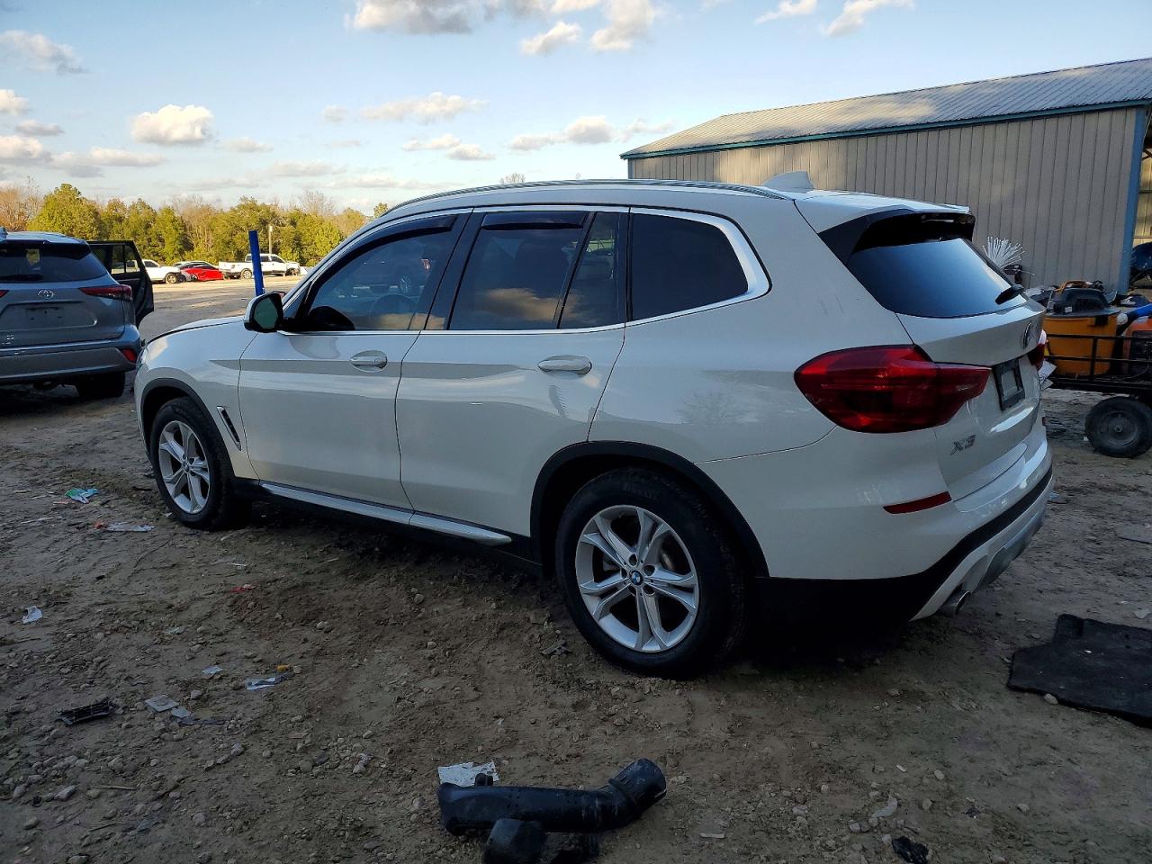 2019 BMW X3 SDRIVE30I photo 2