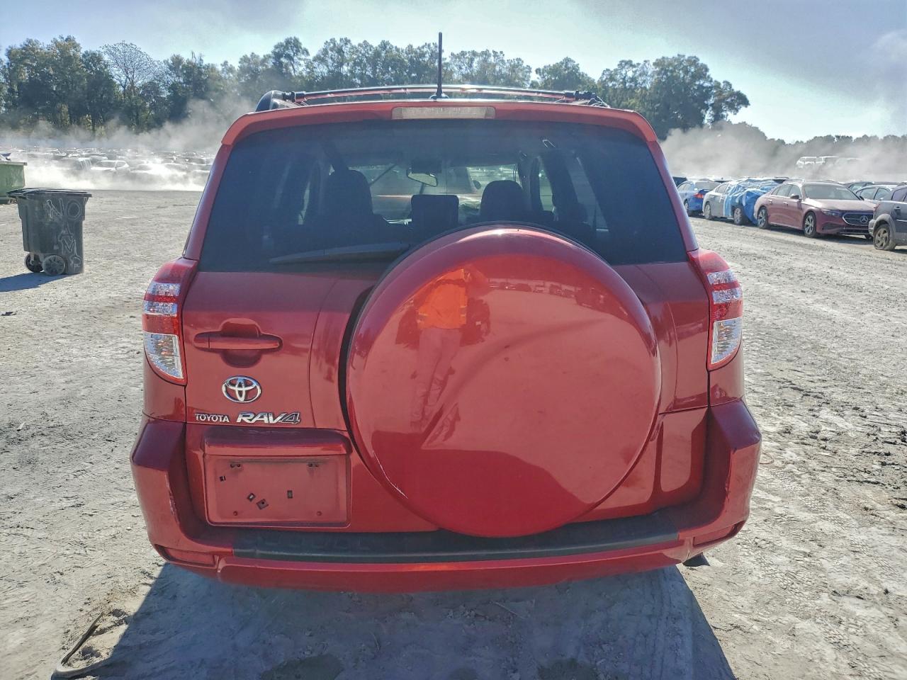 2010 TOYOTA RAV4 photo 6